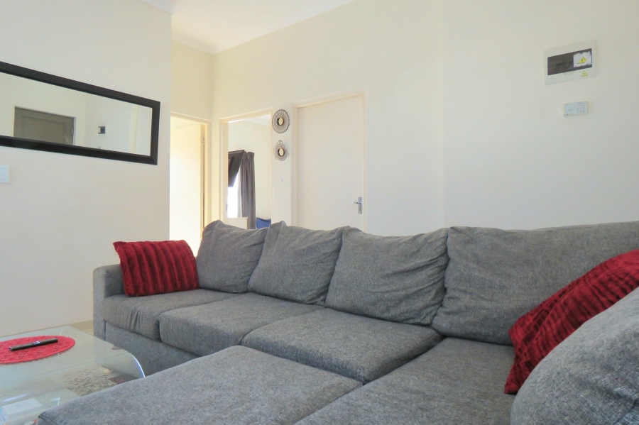 2 Bedroom Property for Sale in Parklands Western Cape